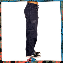 Load image into Gallery viewer, Y2K Quiksilver Cargo Pants (30")