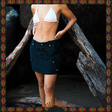 Load image into Gallery viewer, 1990&#39;s Billabong Mini Skirt (S)
