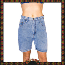 Load image into Gallery viewer, 1990&#39;s Billabong Denim Shorts *Jorts* (28&quot;)
