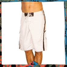 Load image into Gallery viewer, Y2K Quiksilver &quot;Big Wave Invitational - Eddie Aikau&quot; Boardshorts (30&quot;)
