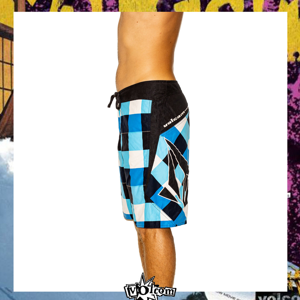Y2K Volcom Mod Tech Boardies (32")