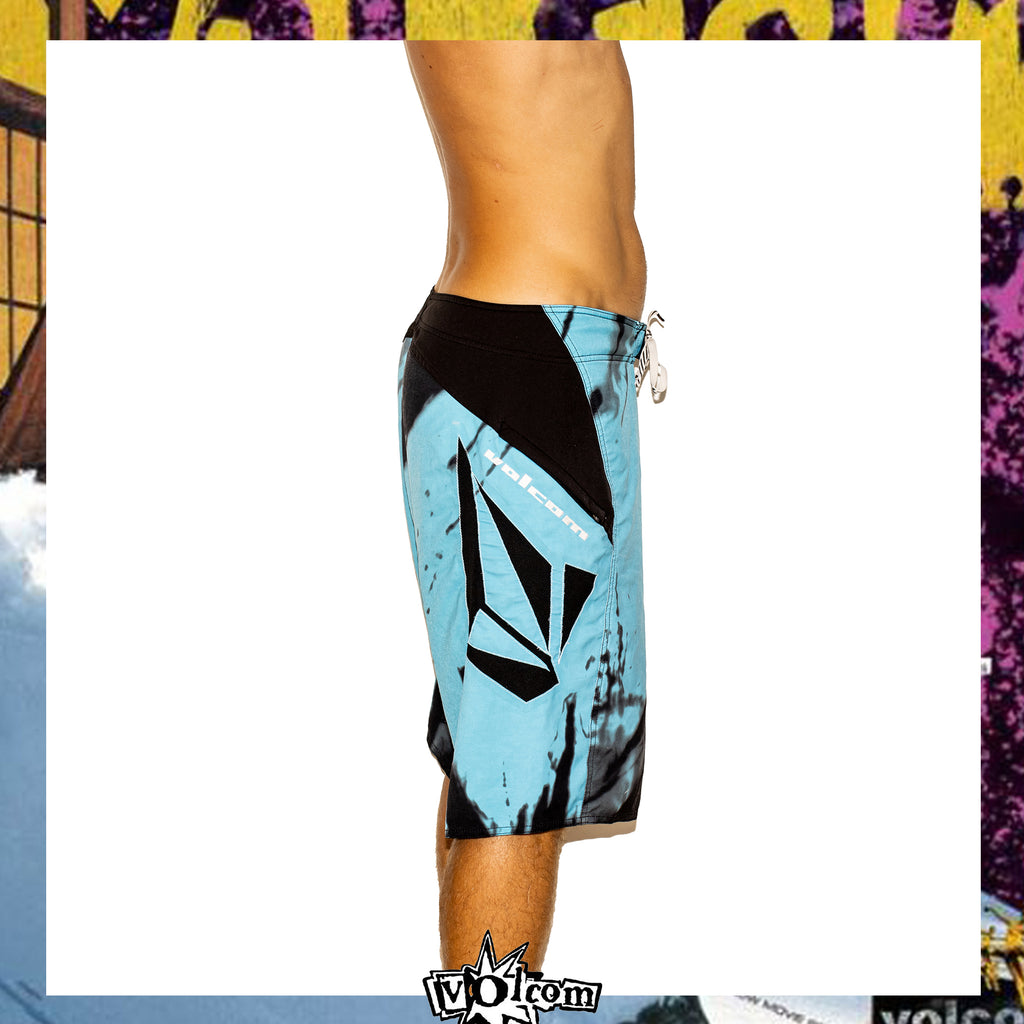 Y2K Volcom "Bruce Irons - Annihilator Signature Series" Boardies (34")
