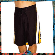 Load image into Gallery viewer, Y2K Quiksilver Tech Boardshorts (32&quot;)
