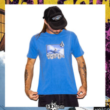 Load image into Gallery viewer, Y2K Volcom &quot;Gavin Beschen&quot; Graphic Tee (M)
