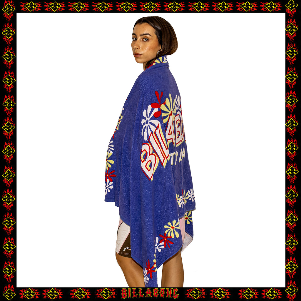 1998 Billabong Floral Spellout Giant Towel