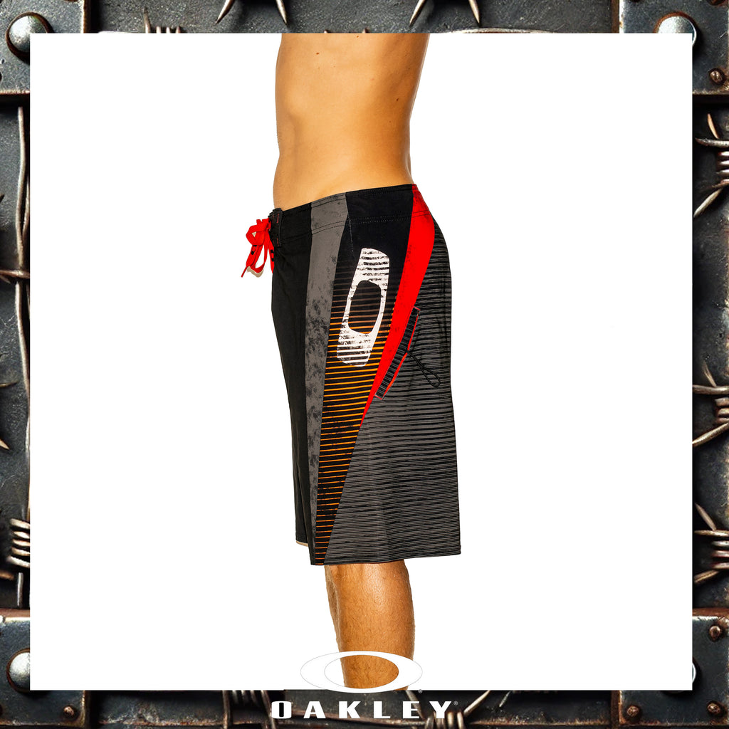 Y2K Oakley Airlite Tech Boardies (33")