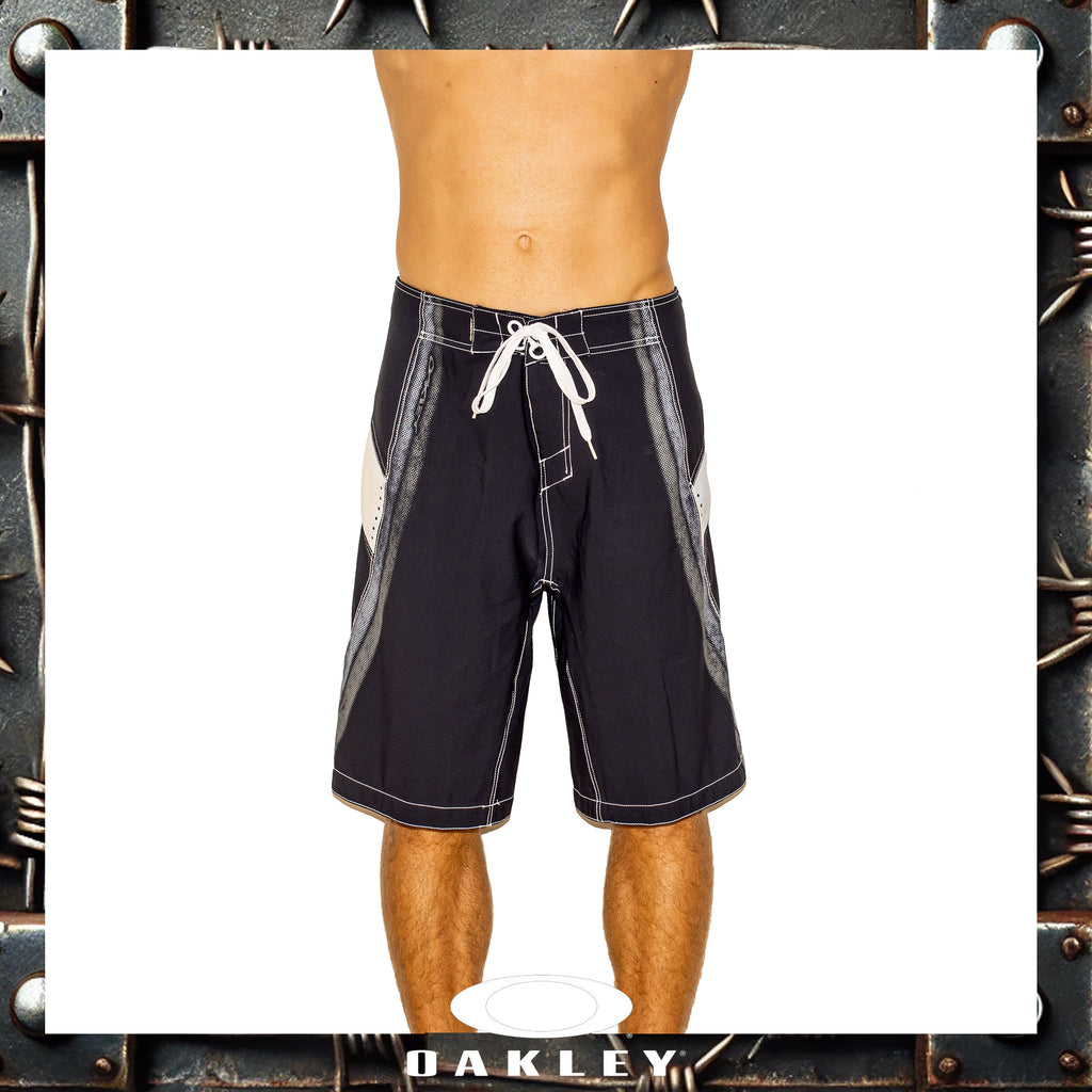 Y2K Oakley Vault Tech Boardies (32")