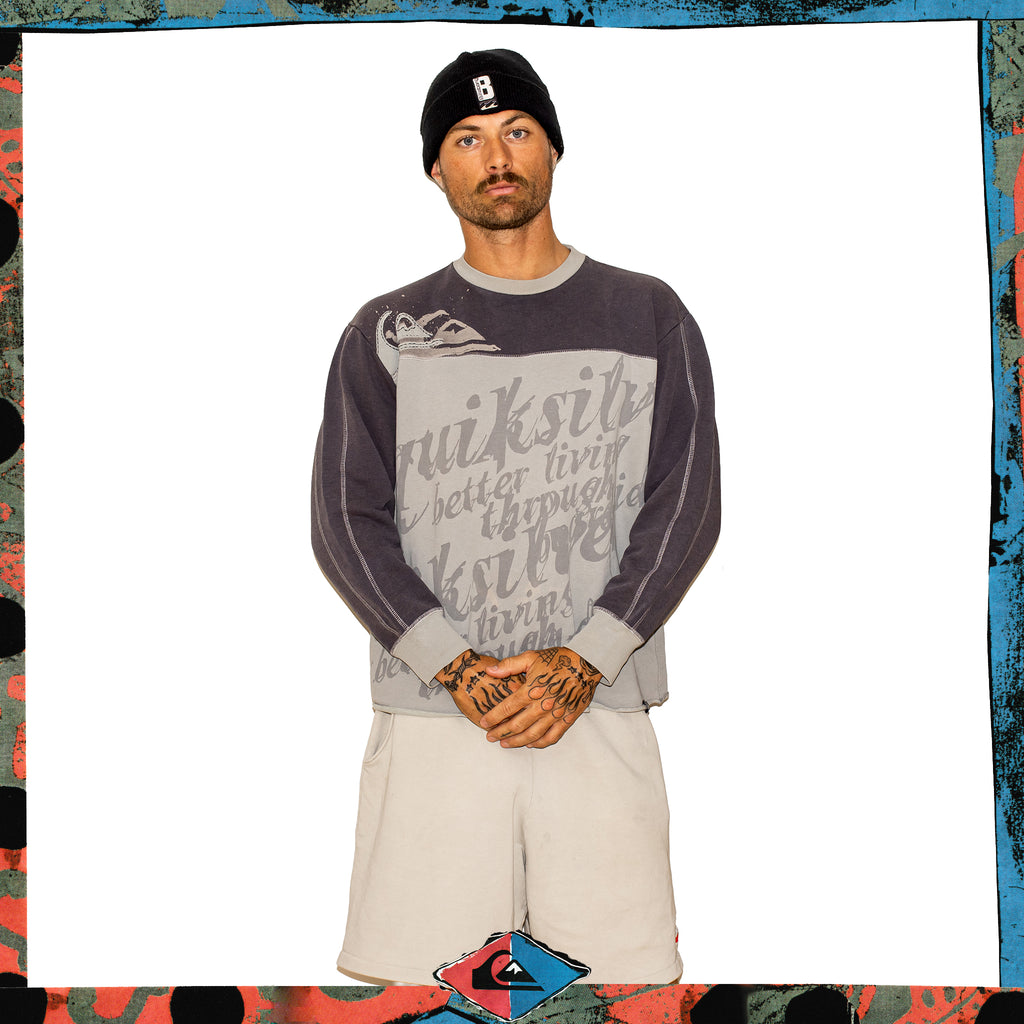 Y2K Quiksilver Script Crewneck Sweatshirt (M)