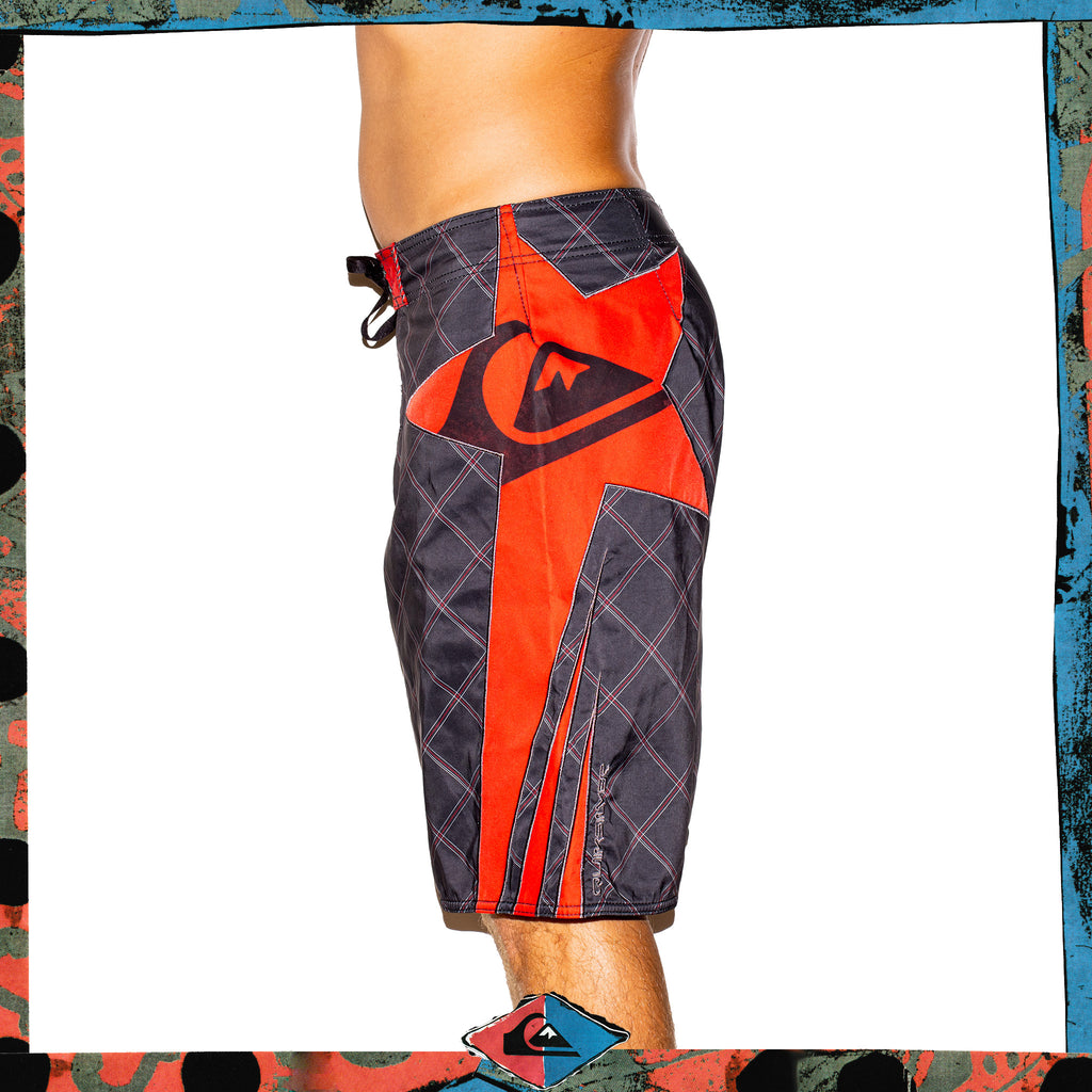 Y2K Quiksilver "Kelly Slater - Star Child Signature Series" Boardies (32")