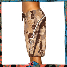 Load image into Gallery viewer, Y2K Quiksilver &quot;Camo&quot; Tech Boardies (28&quot;)
