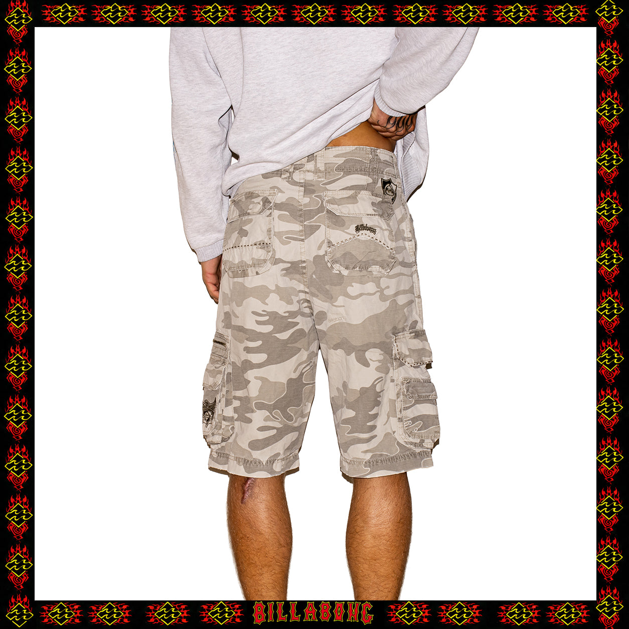 Y2K Billabong Camo Cargo Shorts (29")