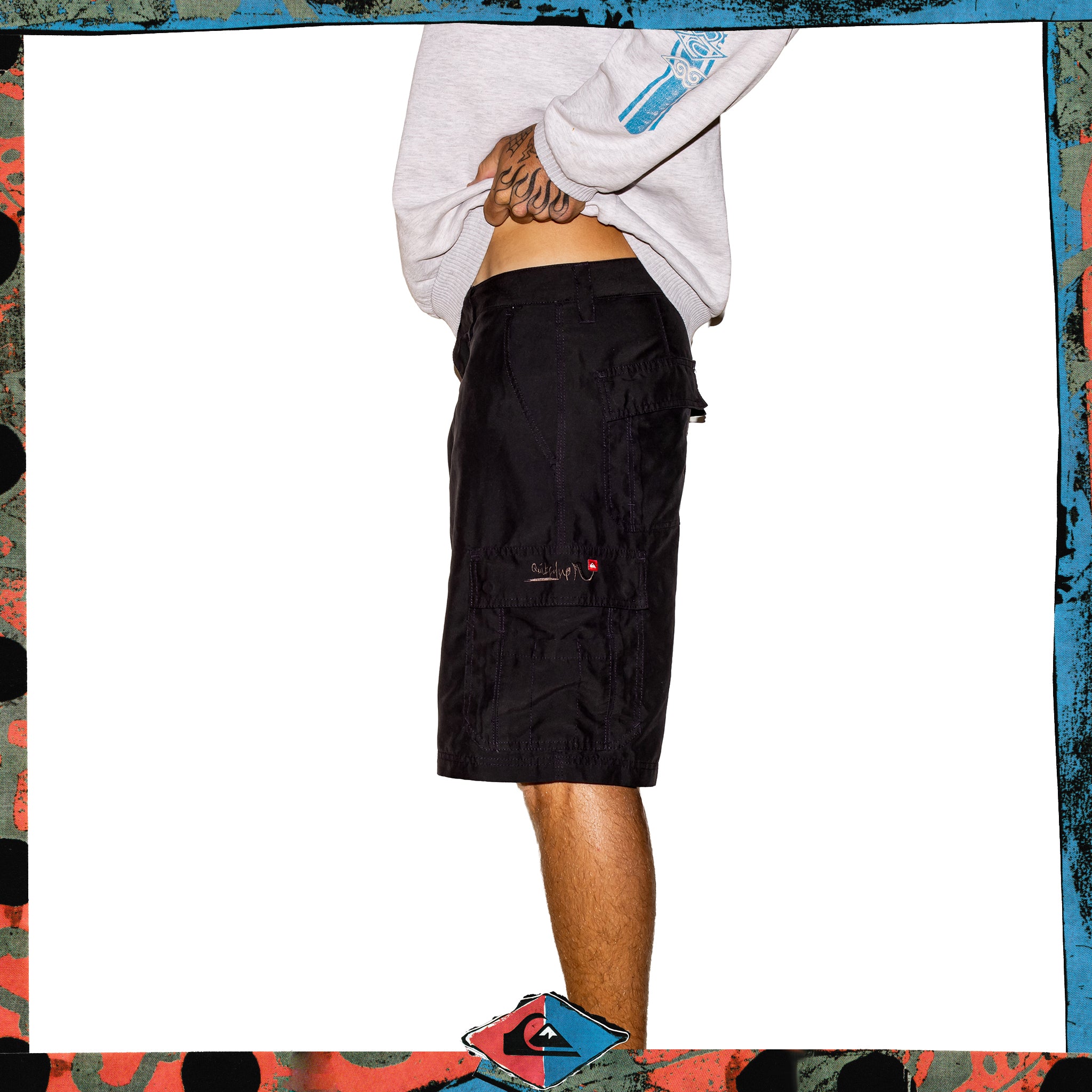 Y2K Quiksilver Script Cargo Shorts (32")