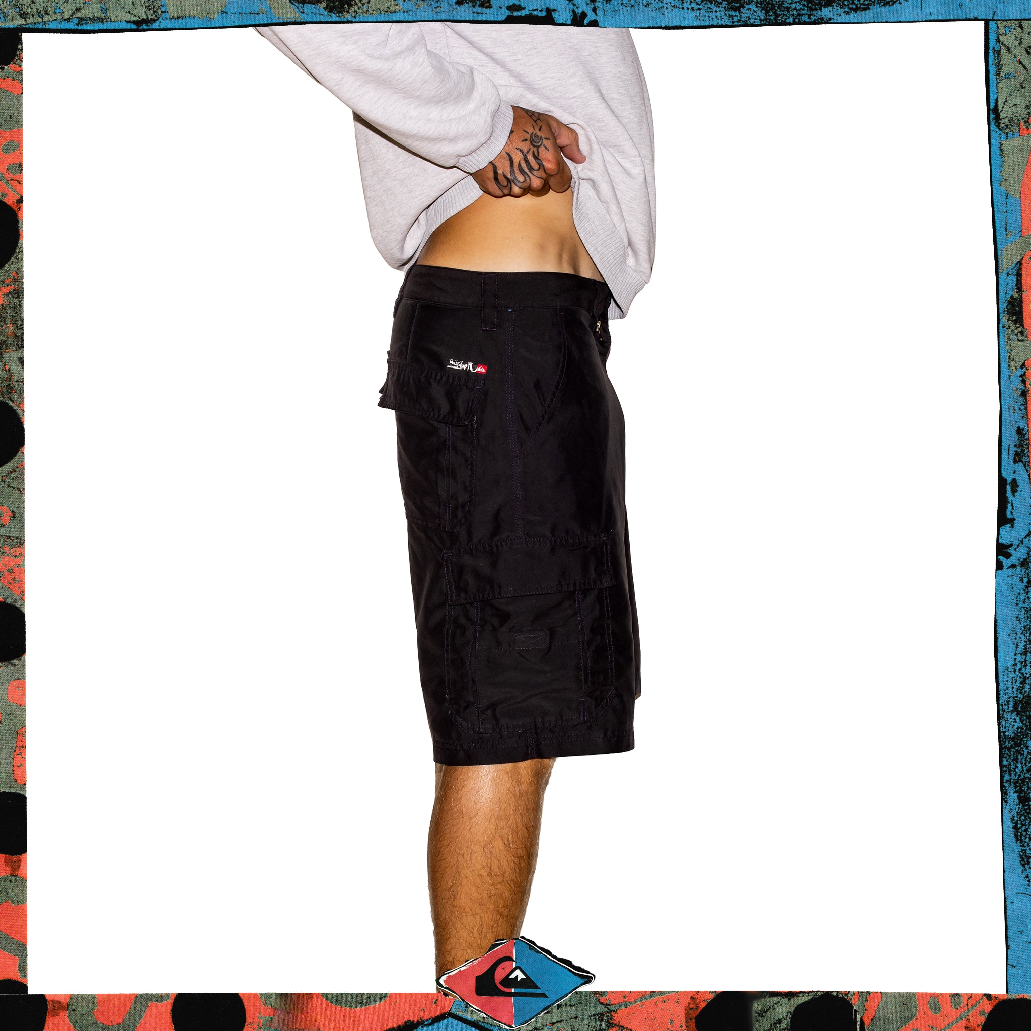 Y2K Quiksilver Script Cargo Shorts (32")