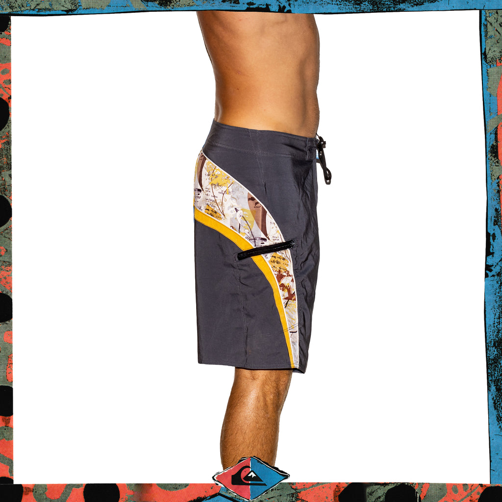 Y2K Quiksilver "Kelly Slater - Pro Signature Series" Boardies (32")