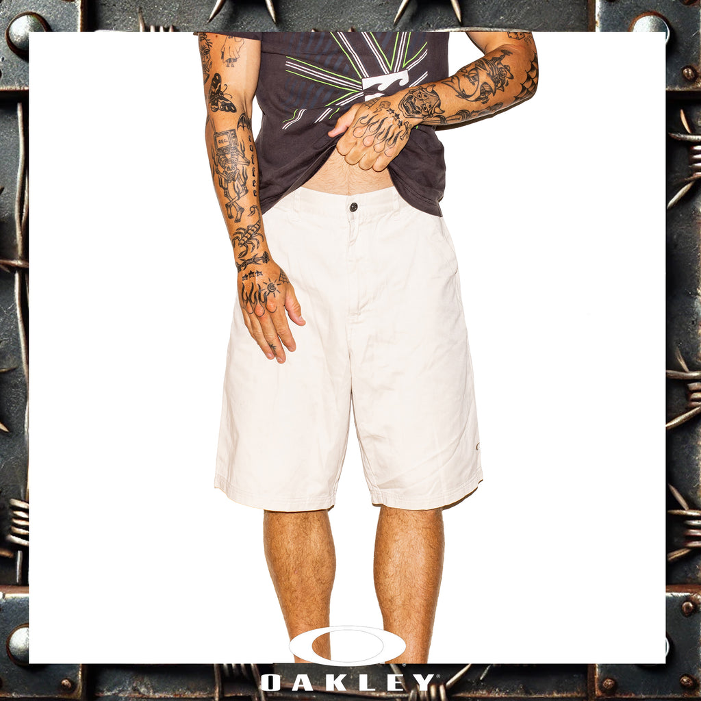 Y2K Oakley "Red Tag" Tech Shorts (32")