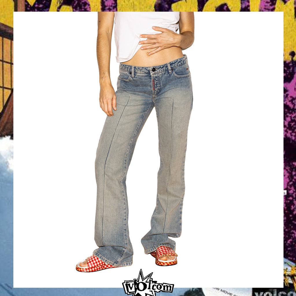 Y2K Volcom "Boot Cut" Low Rise Denim Jeans (31")