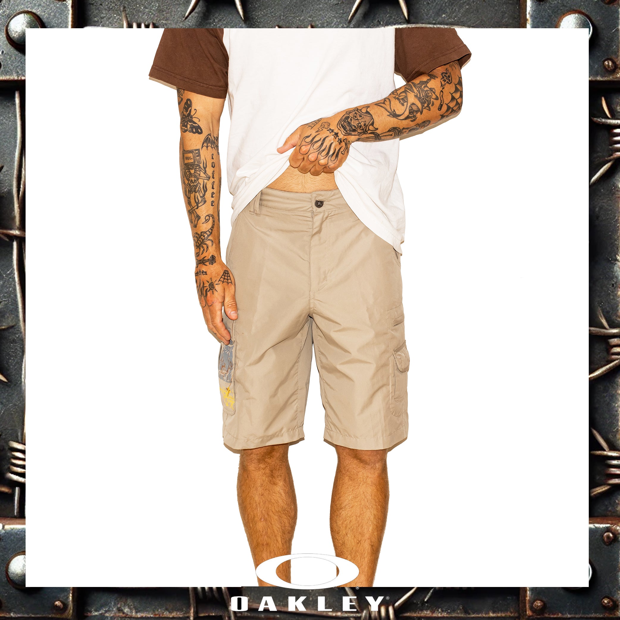 Y2K Oakley Vault Tech Cargo Shorts (32")