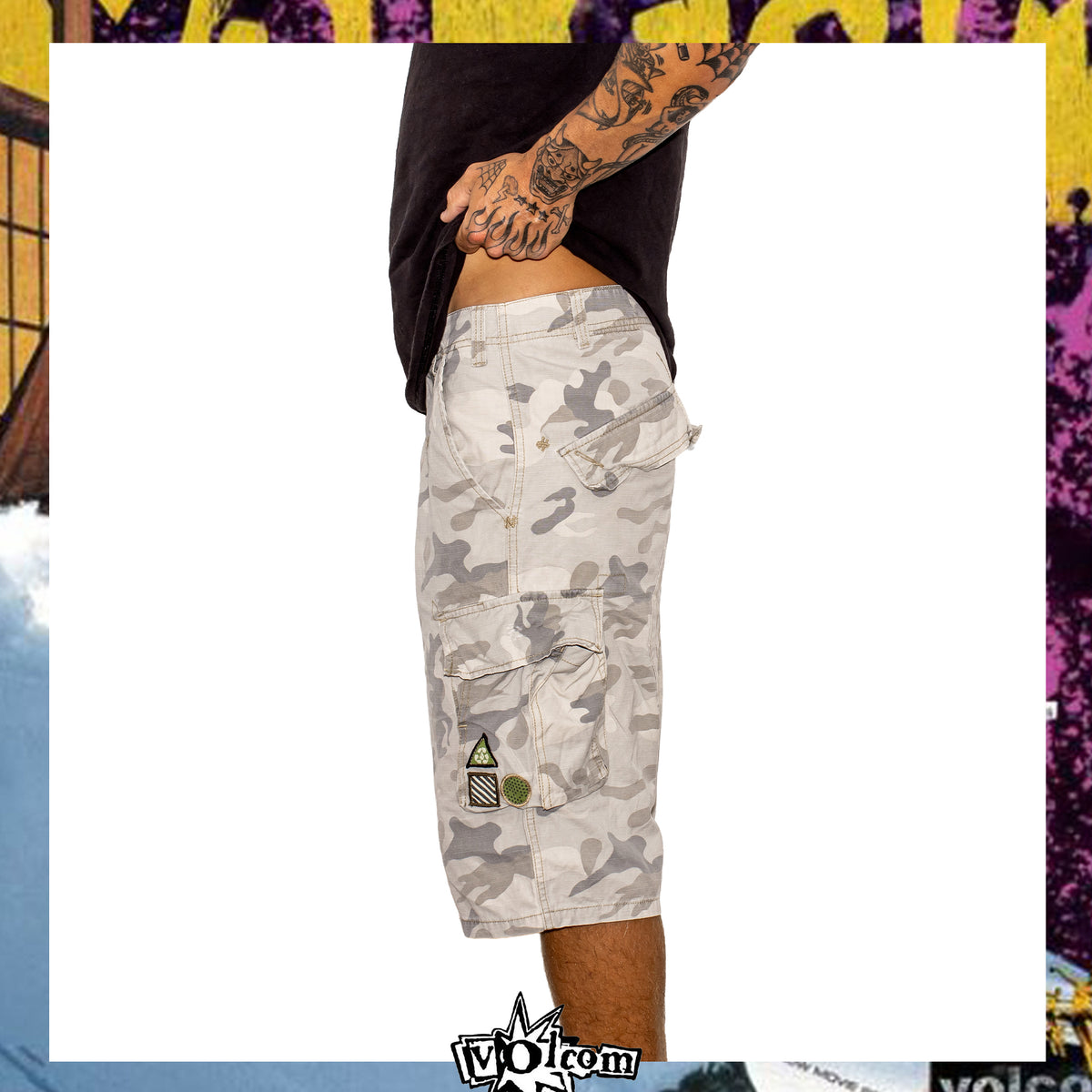 Y2K Volcom Scout Camo Cargo Shorts (32")