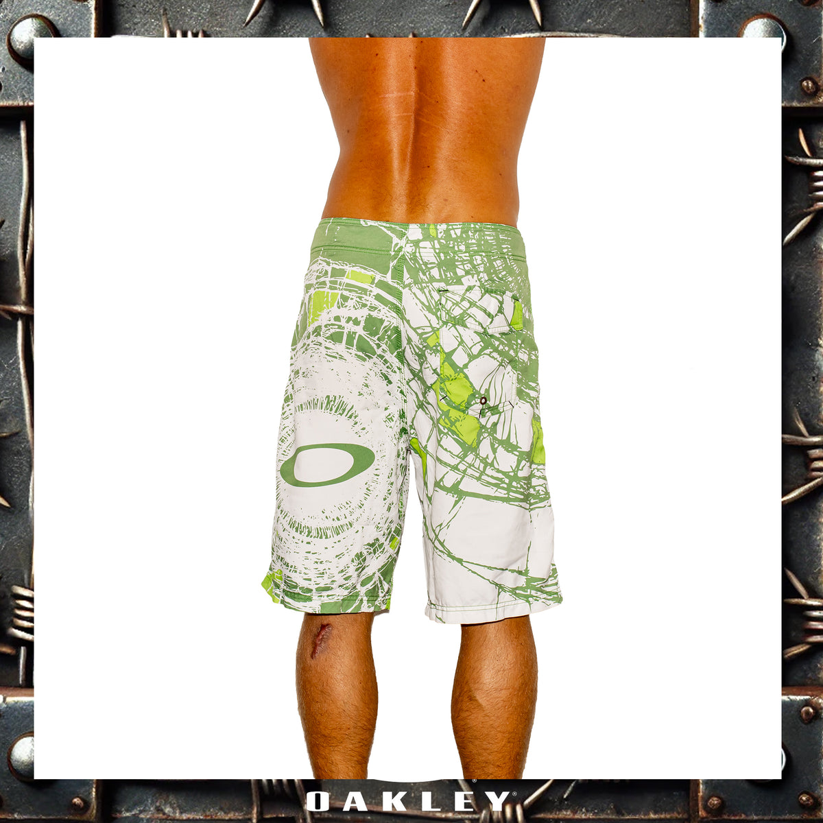 Y2K Oakley Vault Tech Boardies (34")