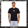 Y2K Oakley "3D Skull" Spellout Tee (M)