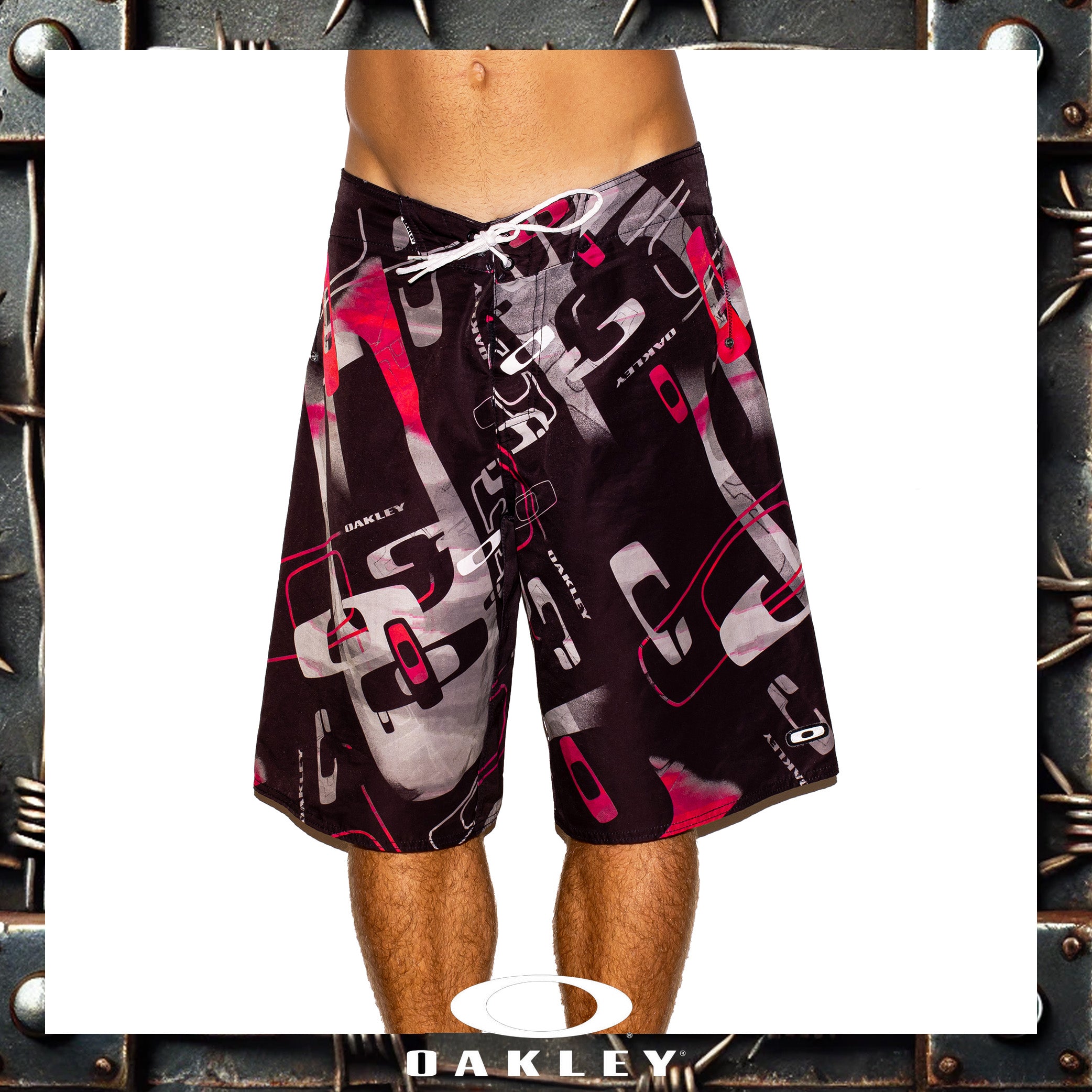 Y2K Oakley Vault Tech Boardies (36")
