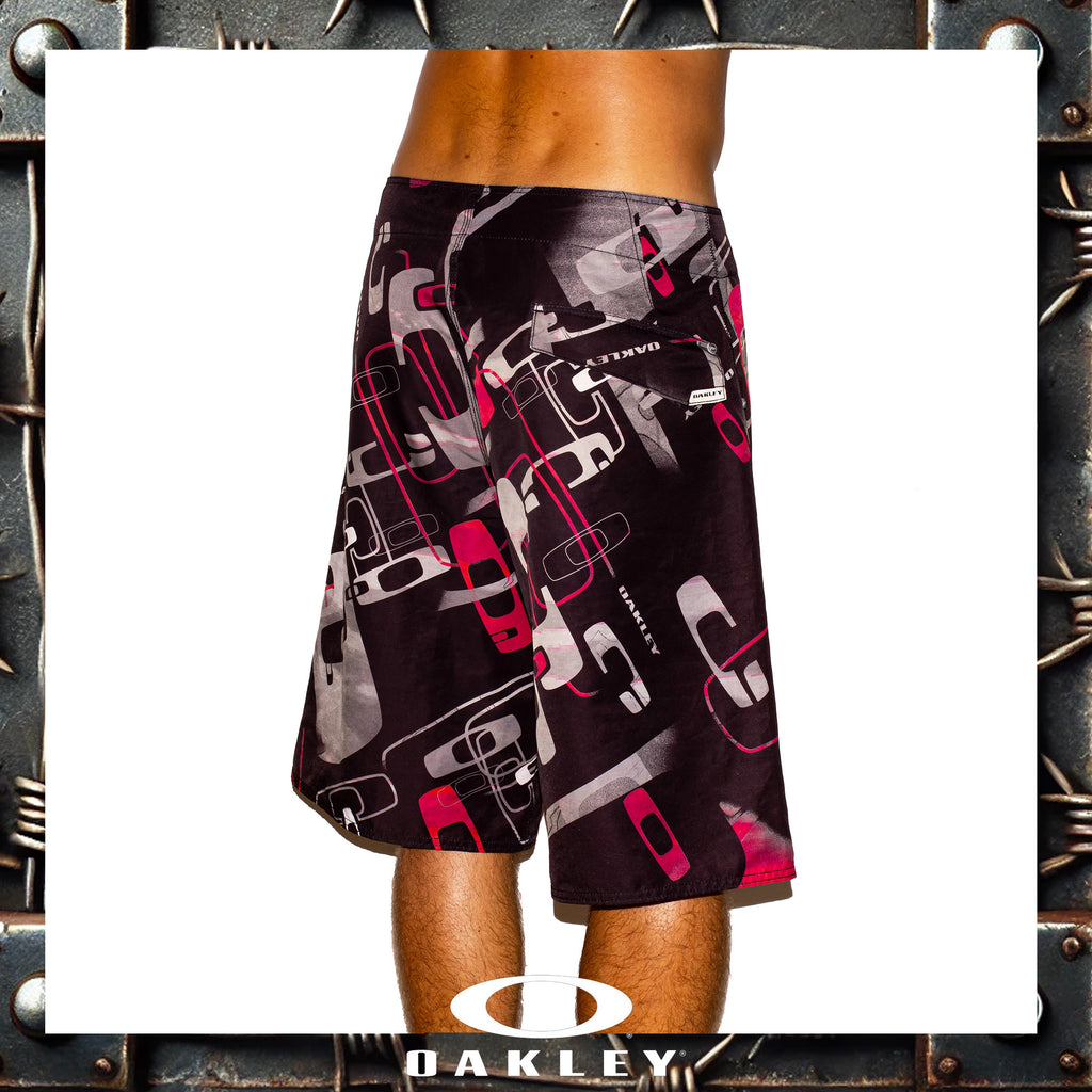 Y2K Oakley Vault Tech Boardies (36")