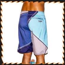 Load image into Gallery viewer, Y2K Rip Curl Tech Boardies (32&quot;)
