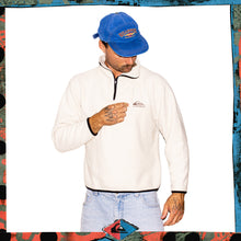 Load image into Gallery viewer, 1990&#39;s Quiksilver Polartec Fleece Quarter Zip Pullover (M-L)
