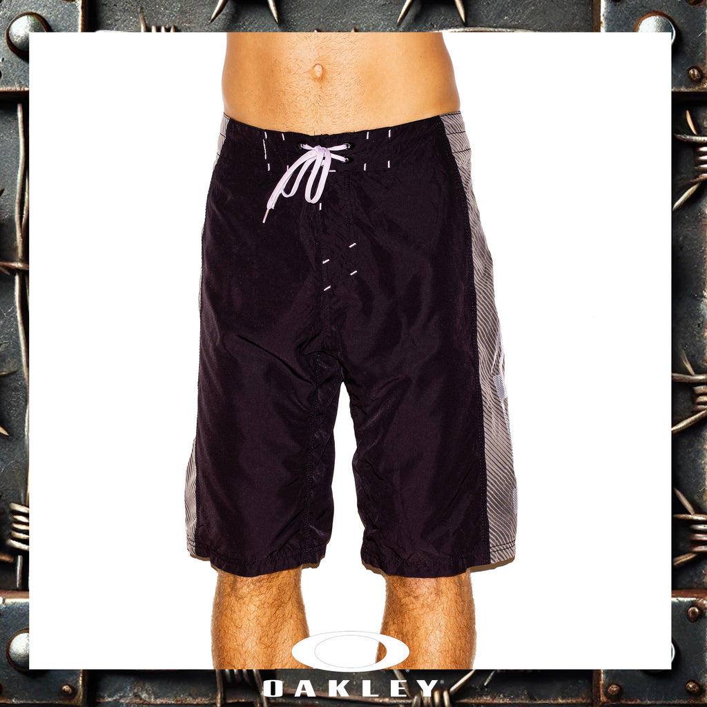 Y2K Oakley Vault Tech Boardies (36")