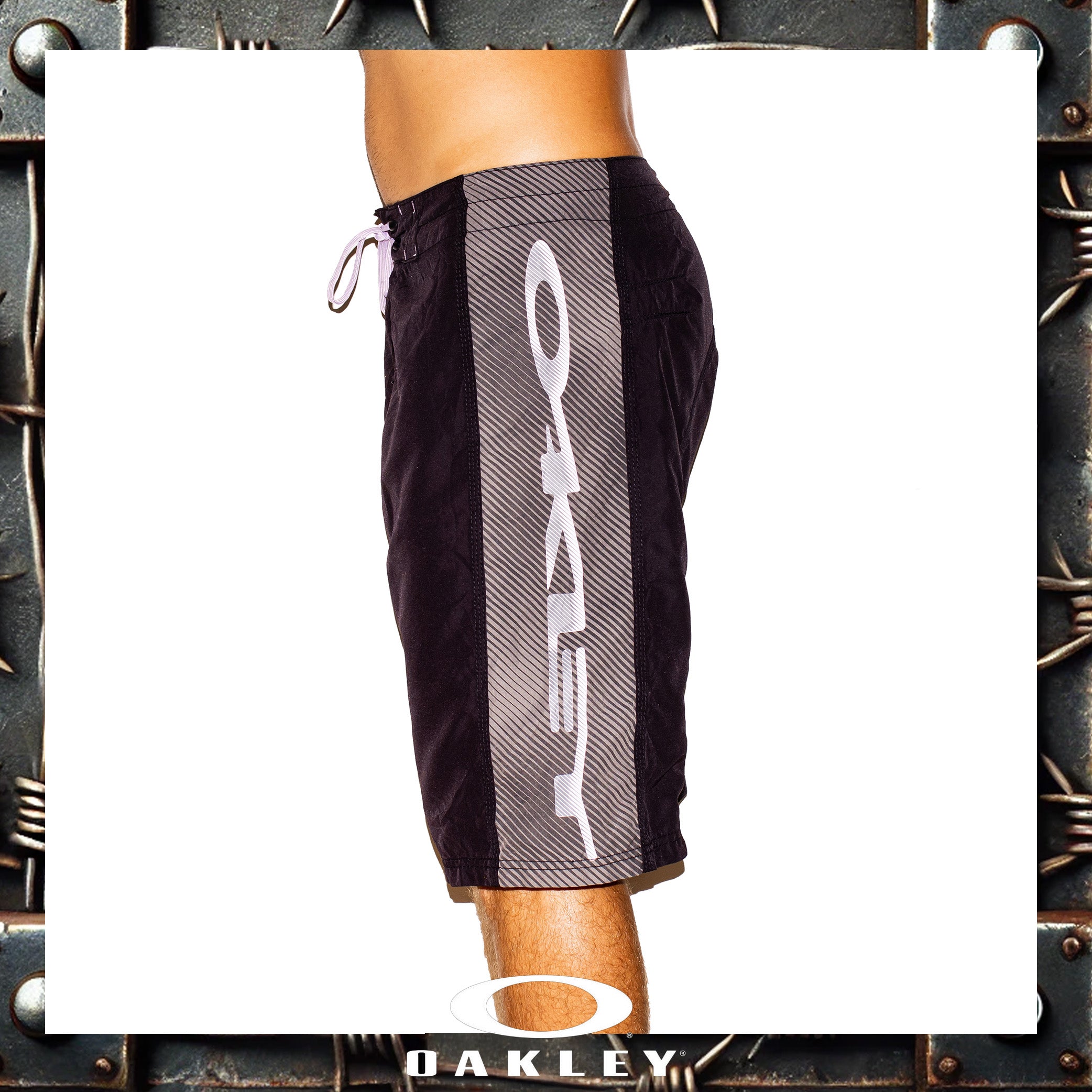 Y2K Oakley Vault Tech Boardies (36")