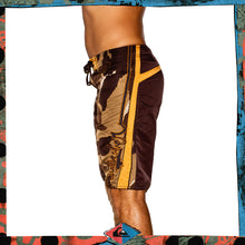 Load image into Gallery viewer, Y2K Quiksilver Supreme Tech Boardies (29&quot;)
