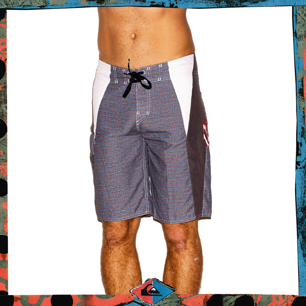 Y2K Quiksilver Supreme Tech Boardies (28