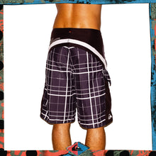 Load image into Gallery viewer, Y2K Quiksilver Supreme Tech Boardies (34&quot;)
