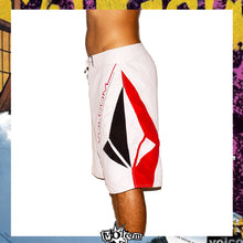 Load image into Gallery viewer, Y2K Volcom Mod Tech Boardies (34&quot;)
