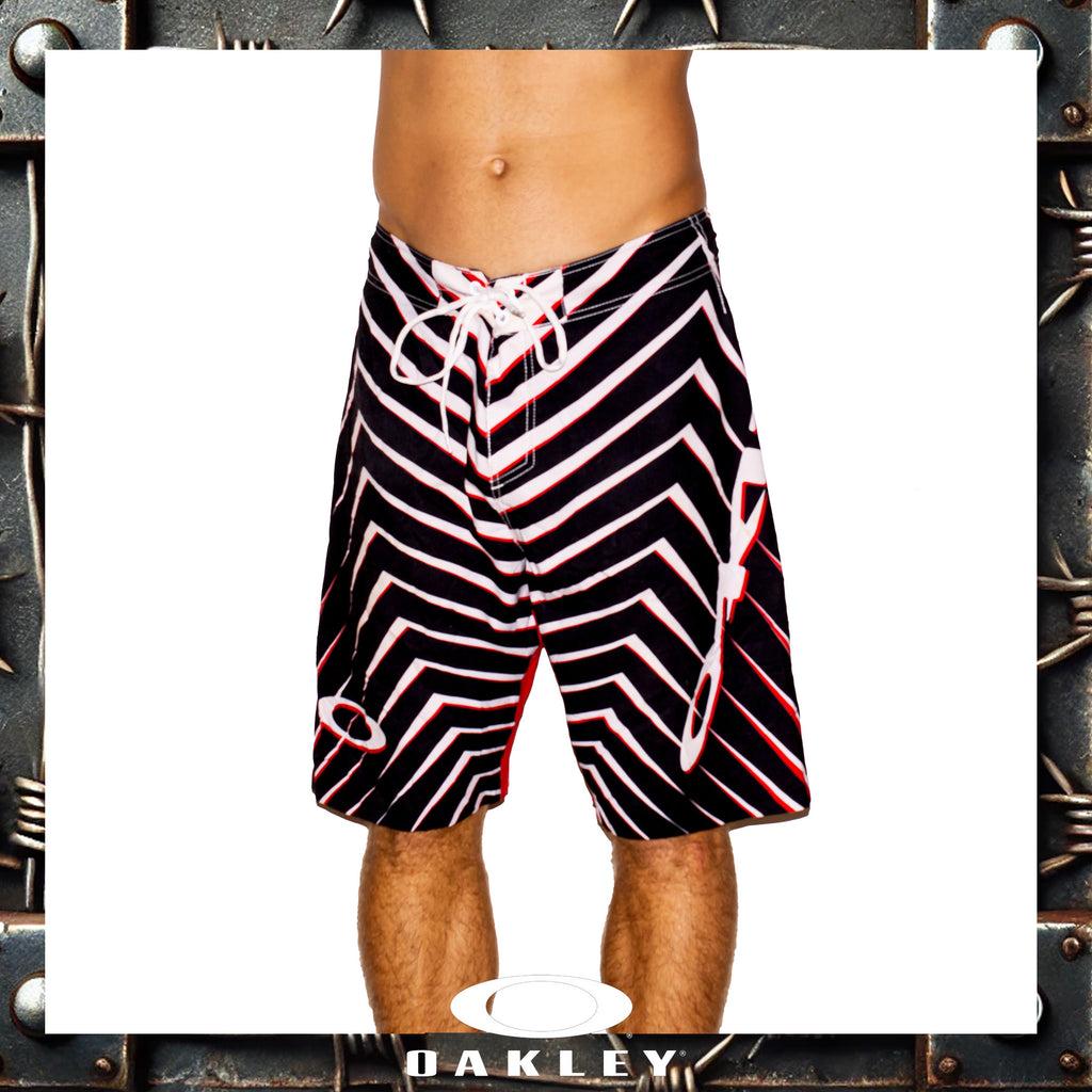 Y2K Oakley Vault Tech Boardies (34")