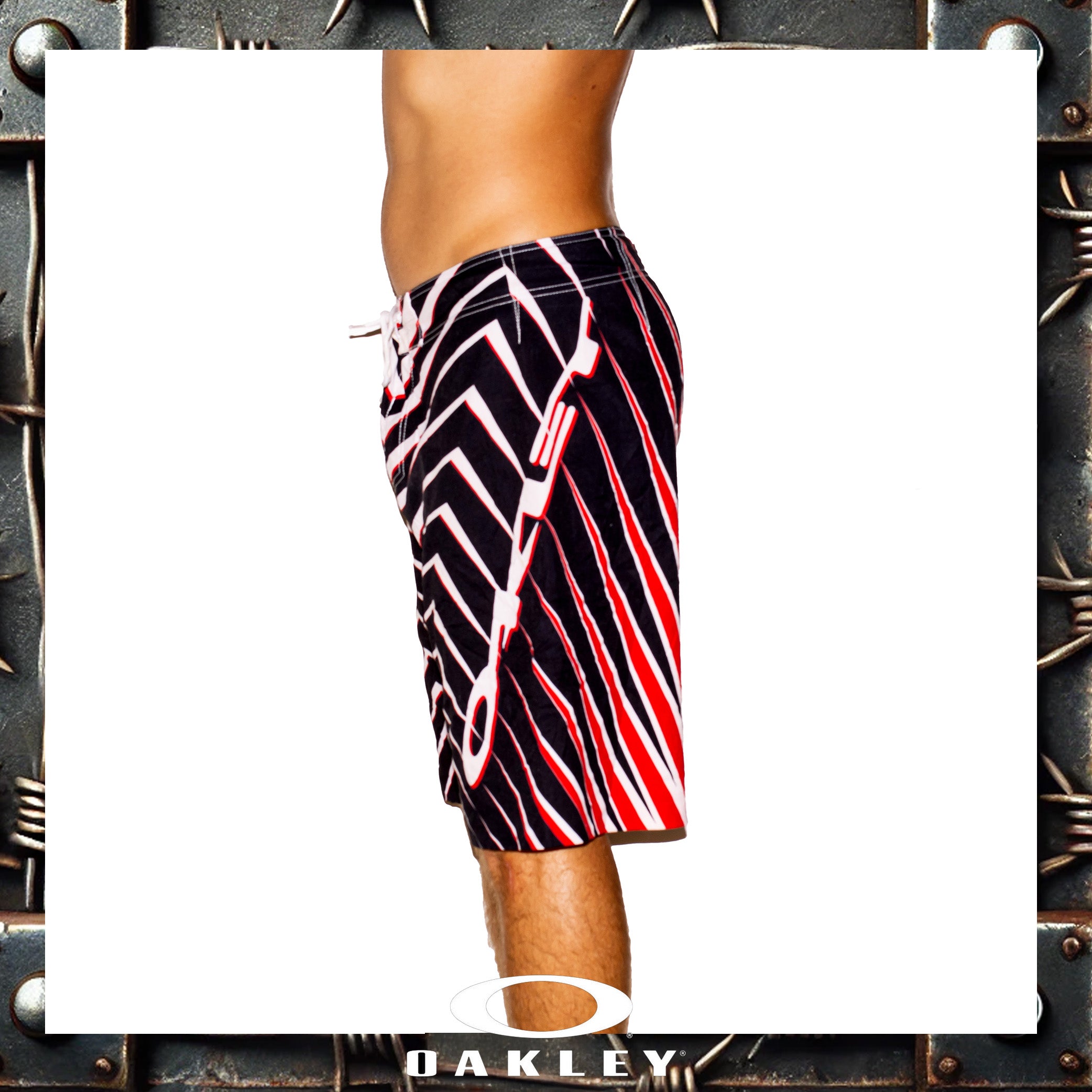 Y2K Oakley Vault Tech Boardies (34")