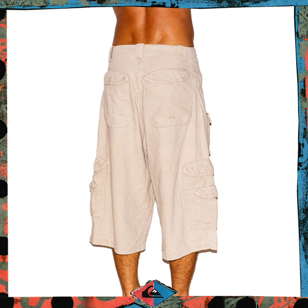 Y2K Quiksilver "10 Pocket - Button Fly" 3/4 Cargo Shorts (32")