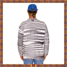 Load image into Gallery viewer, 1990&#39;s Kuta Lines &quot;100% Cotton&quot; Pullover (L-XL)
