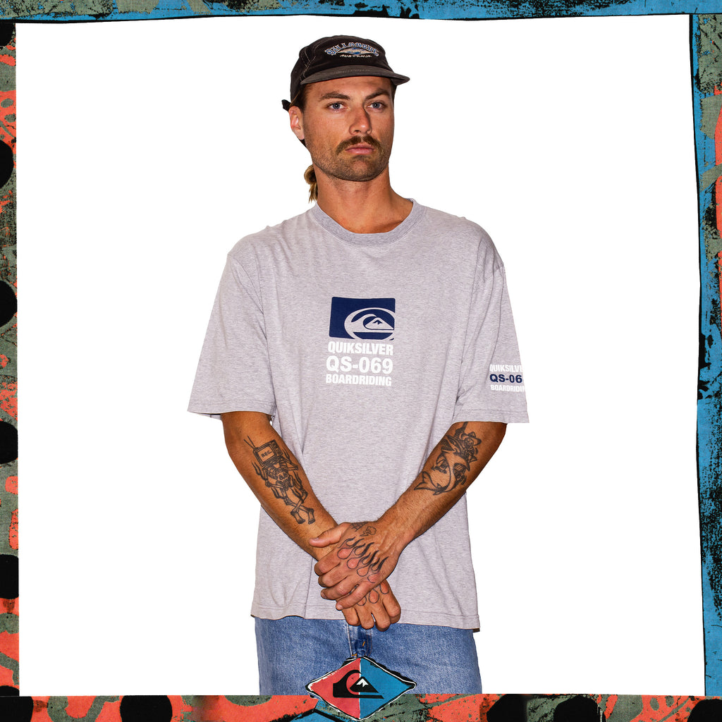 Y2K Quiksilver "QS-069" Spellout Tee (L)