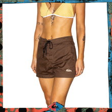 Load image into Gallery viewer, 1990&#39;s Quiksilver Short Shorts (28&quot;)
