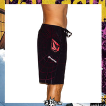 Load image into Gallery viewer, Y2K Volcom &quot;Dean *Dingo* Morrison - Nano Annihilator Signature Series&quot; Boardies (32&quot;)
