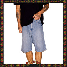 Load image into Gallery viewer, Y2K Billabong Denim Jorts (32&quot;)
