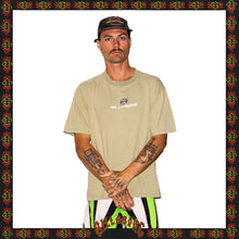 Load image into Gallery viewer, Y2K Billabong Graphic Tee (L)

