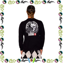 Load image into Gallery viewer, Y2K Town &amp; Country Graphic Sweatshirt (M-L)
