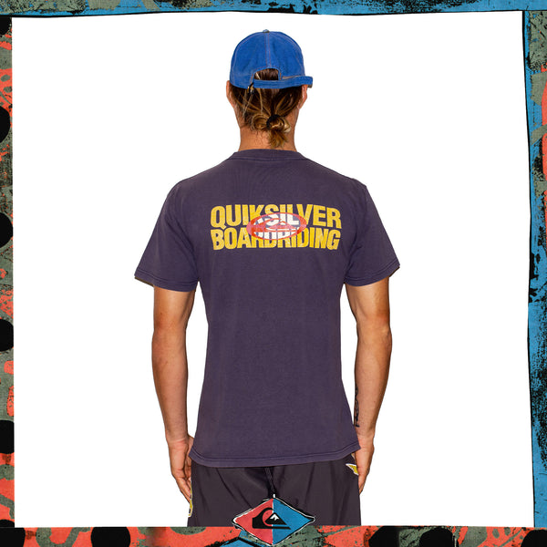Y2K Quiksilver Boardriding Spellout Tee (M)