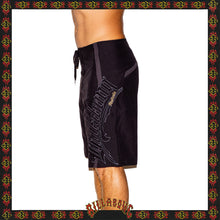 Load image into Gallery viewer, Y2K Billabong Supreme Suede Boardes (30&quot;)
