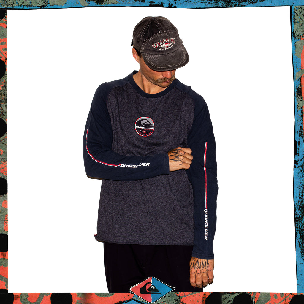 Y2K Quiksilver Spellout L/S Tee (L)