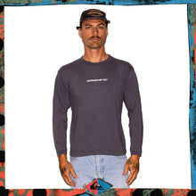Load image into Gallery viewer, Y2K Quiksilver &quot;Snowboarding&quot; Graphic L/S Tee (S-M)
