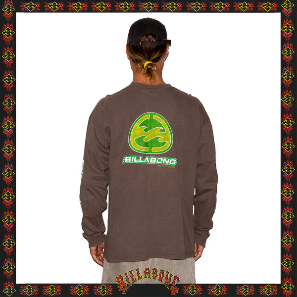 Y2K Billabong "Quad Hit" L/S Tee (L)