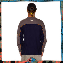Load image into Gallery viewer, Y2K Quiksilver Worldwide Spellout L/S Tee (XL)
